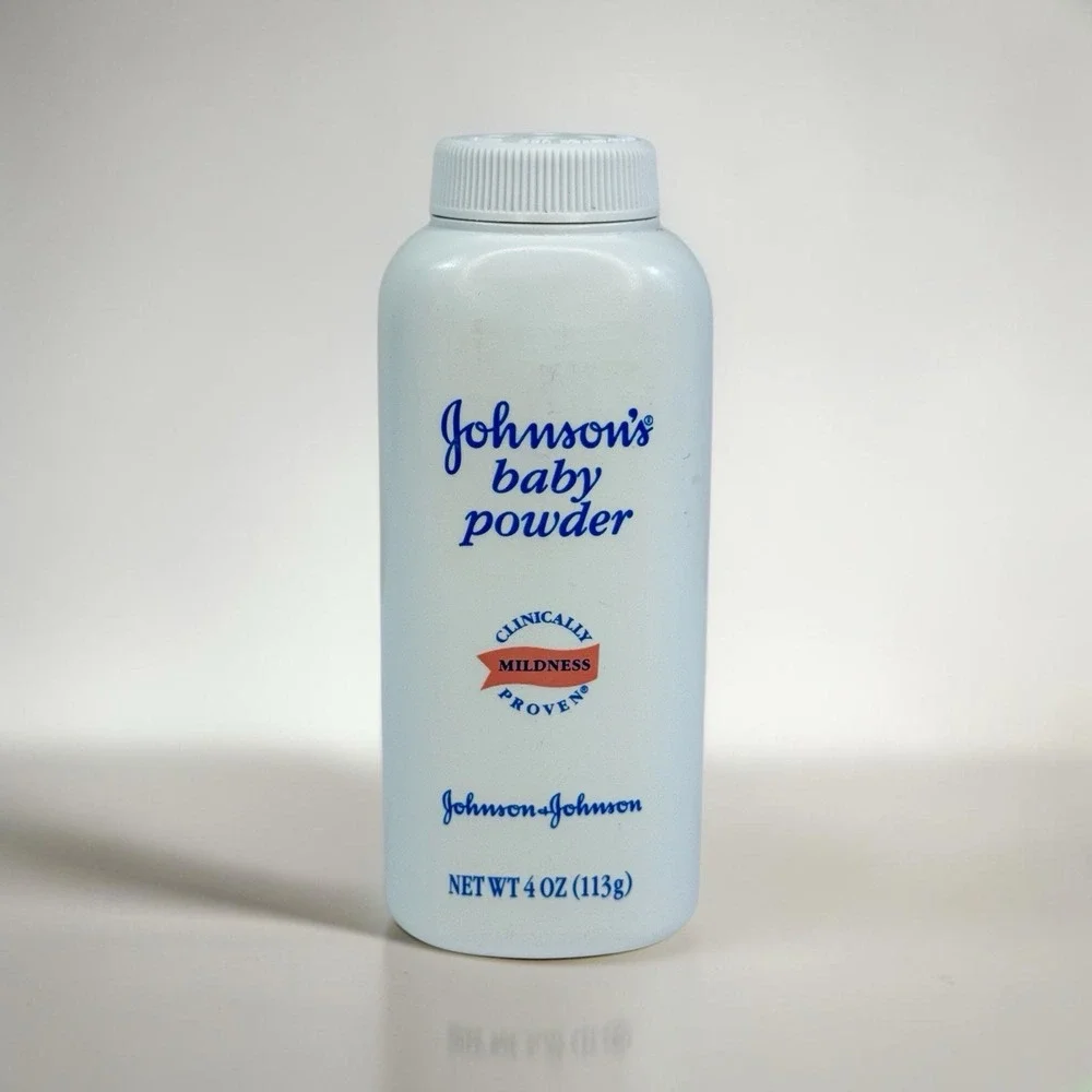 VTG 1996 Johnsons Baby Powder Talc 4 oz Johnson & Johnson Collectible
